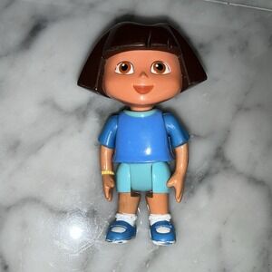 DORA THE EXPLORER TALKING DOLL HOUSE REPLACEMENT FIGURE PVC GIRL WITH BLUE SHIRT